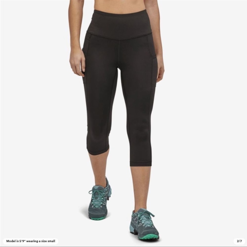 Patagonia Packout Black cropped leggings size xs